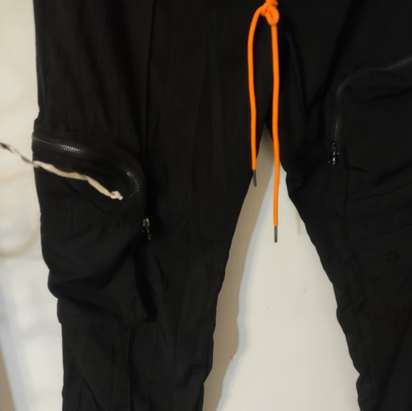 Men Black and light blue boohoo Cargo pants available. expandable Size 34-38 - Picture 5 of 10